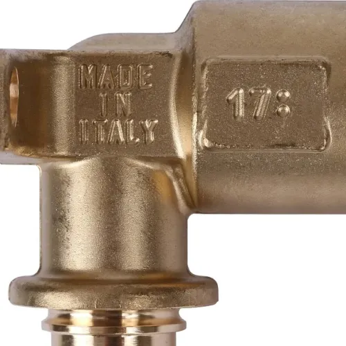 Угольник настенный с длинным нарезным патрубком STOUT 20-Rp 1/2