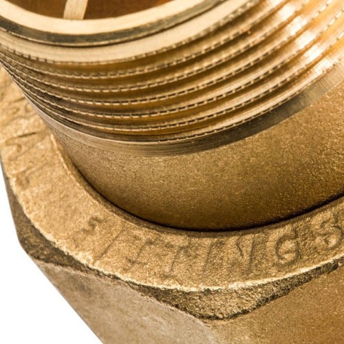 Разъемное соединение STOUT американка ВН 1 1/2 уплотнение под гайкой по плоскости