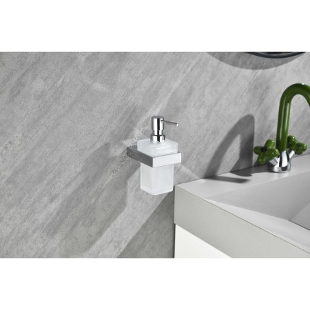 Настенный дозатор для жидкого мыло Grocenberg AC0028 (Хром)